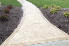 stamped-concrete-walkway